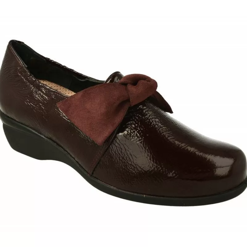 Comfort Class Mocasines-Mocasin De En Piel Charol Con Lazo Ante. Piso De Poliuretano Planta De Descanso Movible Y Horma De Ancho Especial
