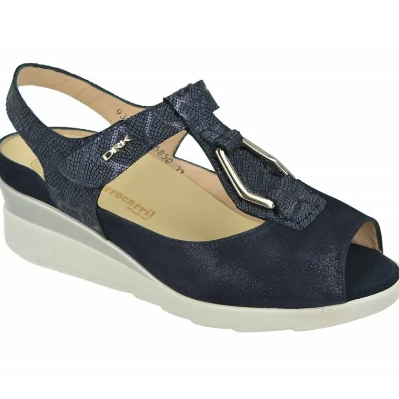 Drucker Calzapedic Sandalias-Sandalia De Drucker Con Tira Metal En Pala Combinada En Nacarado Y Grabado, Piso De Cuna De Poliuretano Y Planta Extraible