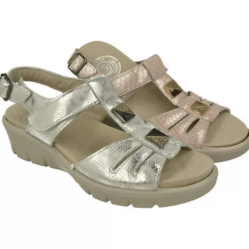 G Comfort Sandalias-Sandalia De En Piel Metalizada Con Tira De Pedreria Y Ajuste Por Velcro Con Piso De Cuna Y Planta Anatomica